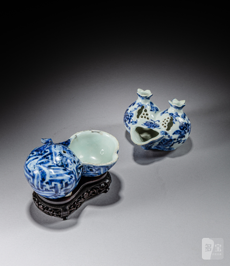 明天啓 青花雙桃式水盂及雙石榴式水滴一組兩件 - 图2